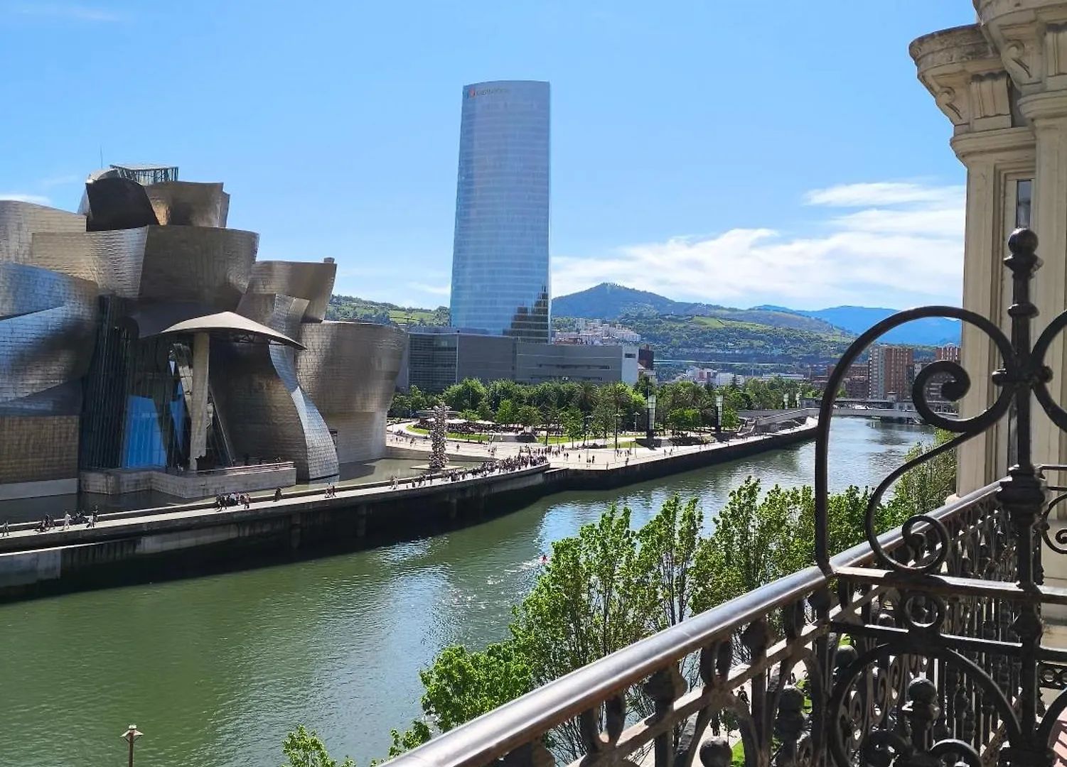 Homestay Guggenhome Bilbao Spain